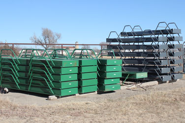 Feed Bunks - 10 ft and 12 ft flats
